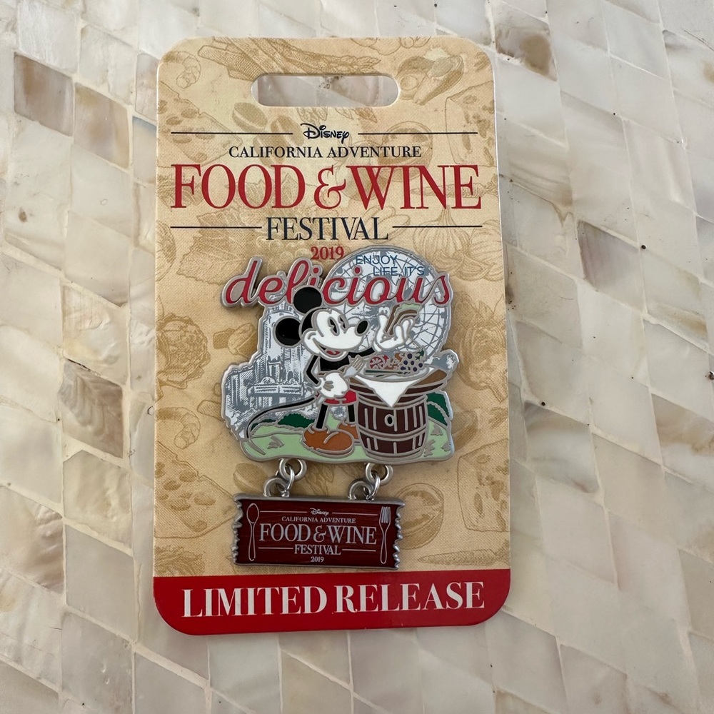 Disney Pin Food and Wine